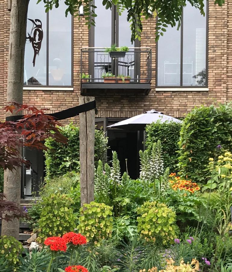 Arthouse Dordrecht Bed & Breakfast Exterior foto