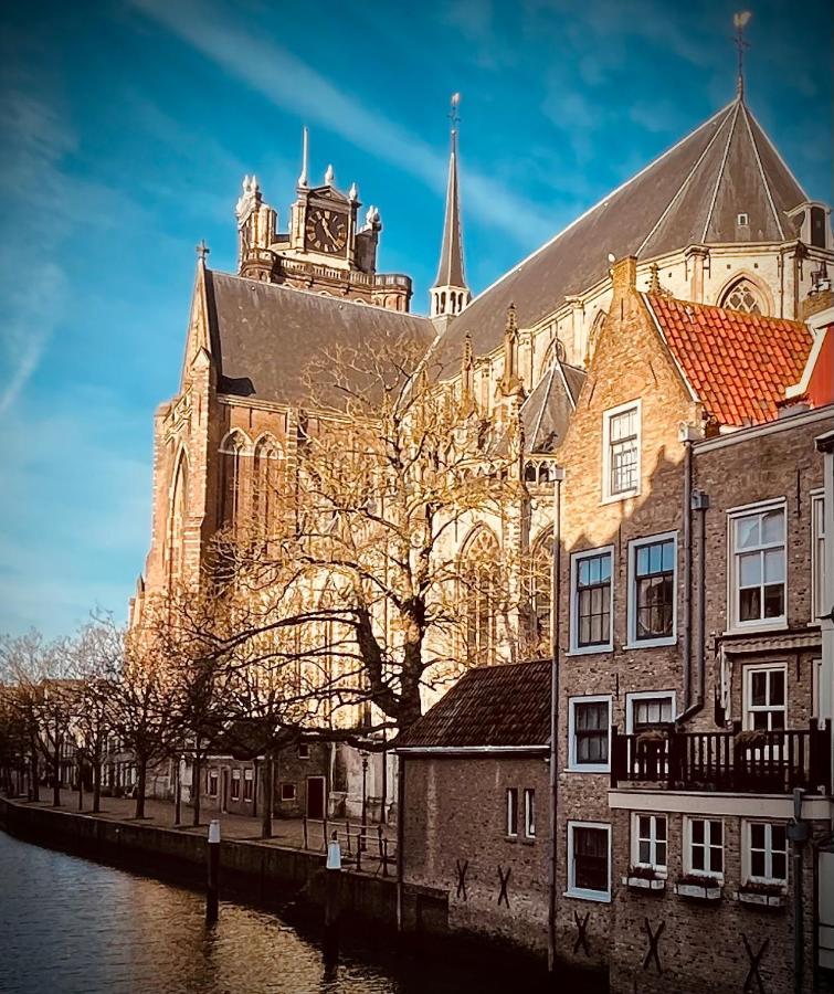 Arthouse Dordrecht Bed & Breakfast Exterior foto
