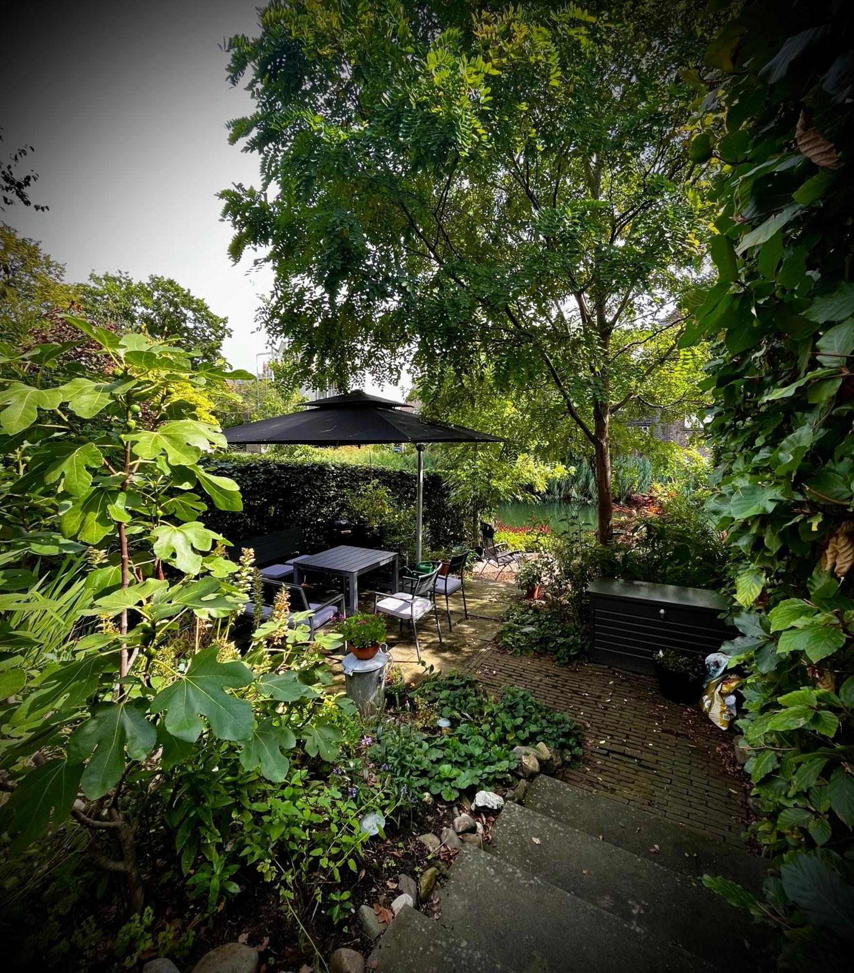 Arthouse Dordrecht Bed & Breakfast Exterior foto