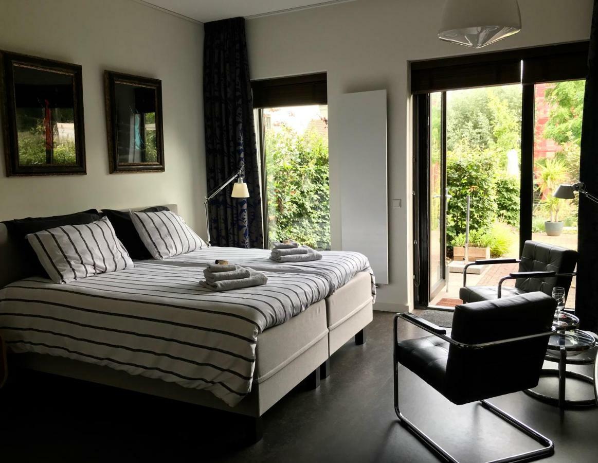 Arthouse Dordrecht Bed & Breakfast Exterior foto